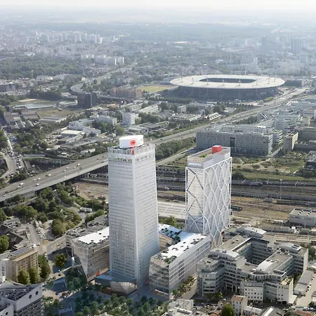 Grand T1, 3 Pers, A 8min De Paris, Metro 13 Et 14 